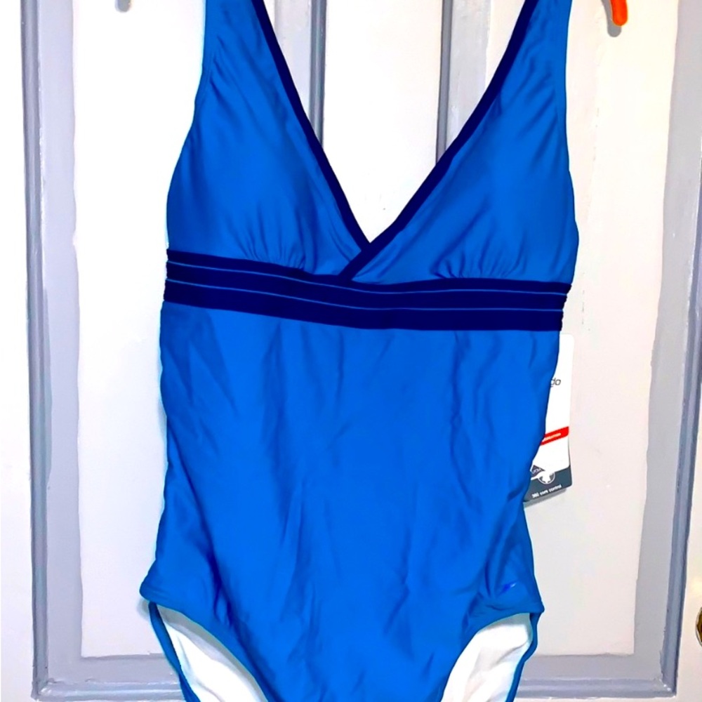 Speedo One Piece Swimsuit Vintage DeadStock NWT Size 18